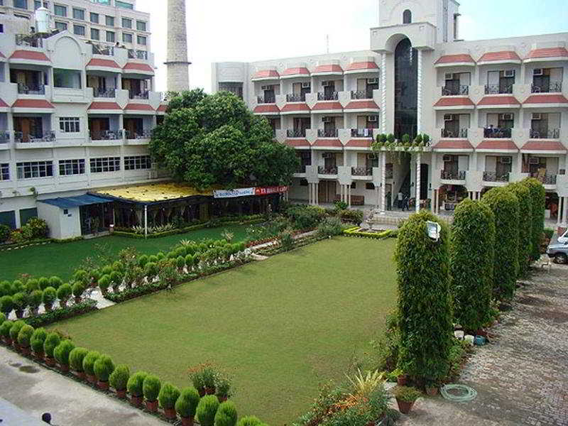 Hotel Surya, Kaiser Palace Varanasi Dış mekan fotoğraf